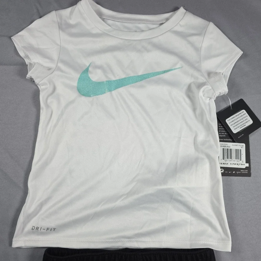 Nike Dri-Fit Little Girl's  2-Piece Graphic Tee & Short Set White Black 4T